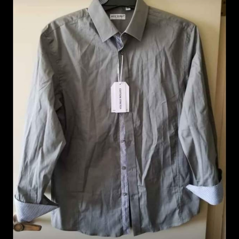 2/$25 NEW MENS MED DRESS SHIRT